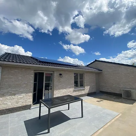 Ferienhaus 2wh52 Duinhuisje Aan Zee Met Tuin, Parking 4 Pers *